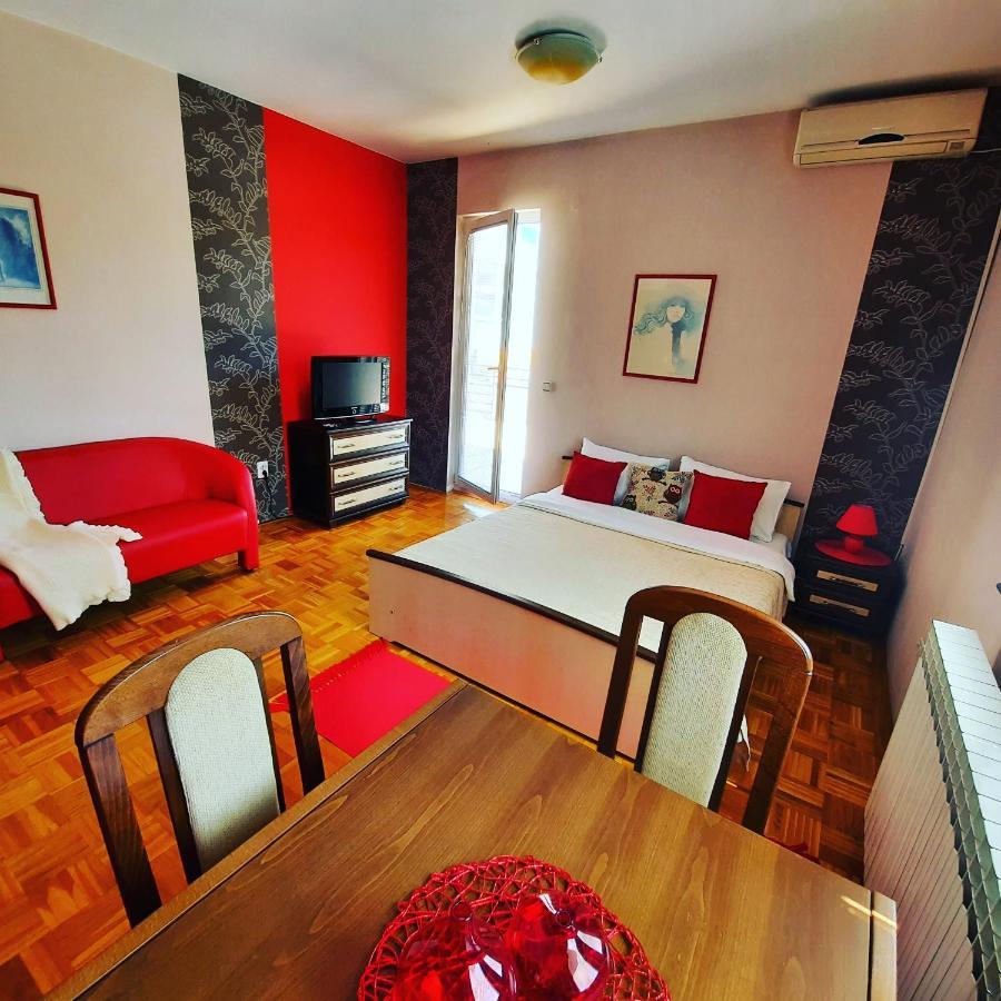 Apartmani Rale Rooms Lukavica Exterior photo
