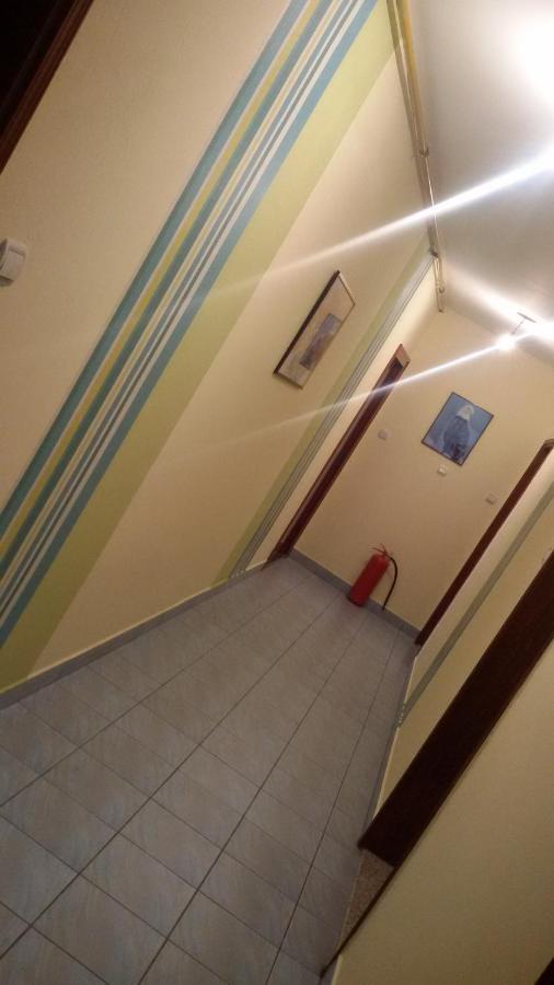 Apartmani Rale Rooms Lukavica Exterior photo