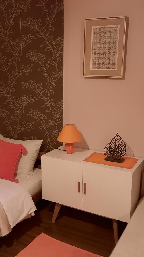 Apartmani Rale Rooms Lukavica Exterior photo