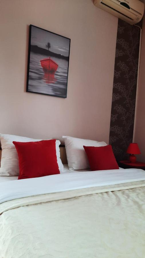 Apartmani Rale Rooms Lukavica Exterior photo