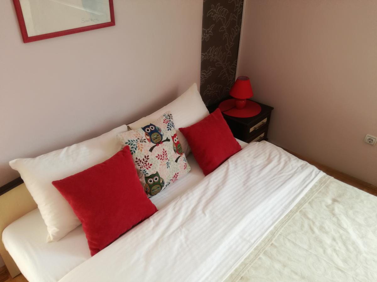 Apartmani Rale Rooms Lukavica Exterior photo