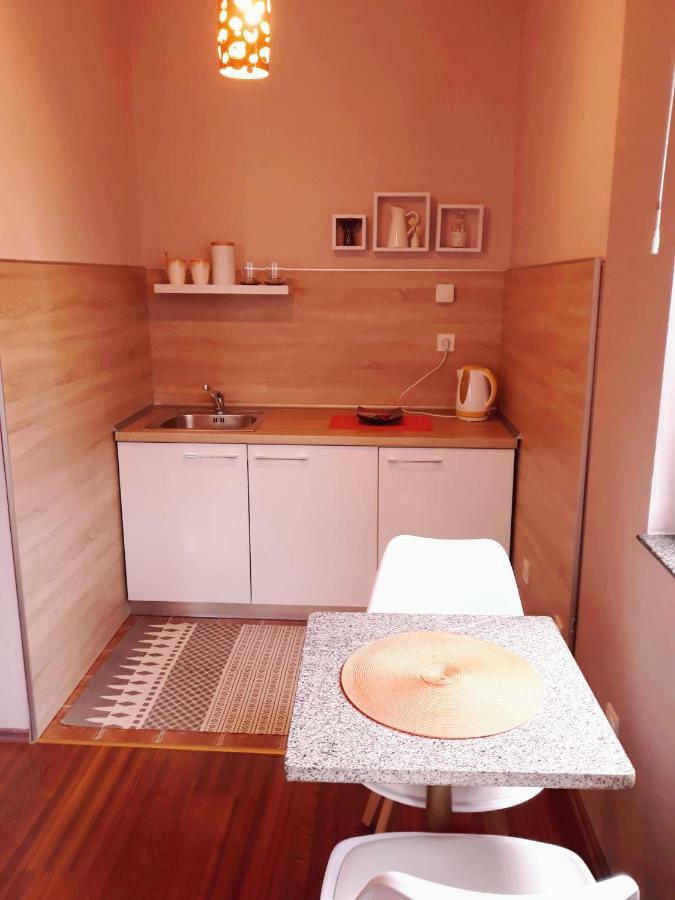 Apartmani Rale Rooms Lukavica Exterior photo